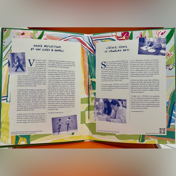 Van Cleef & Arpels Softcover Booklet – Spring is Blooming at Rockefeller Center - Picture 4 of 7